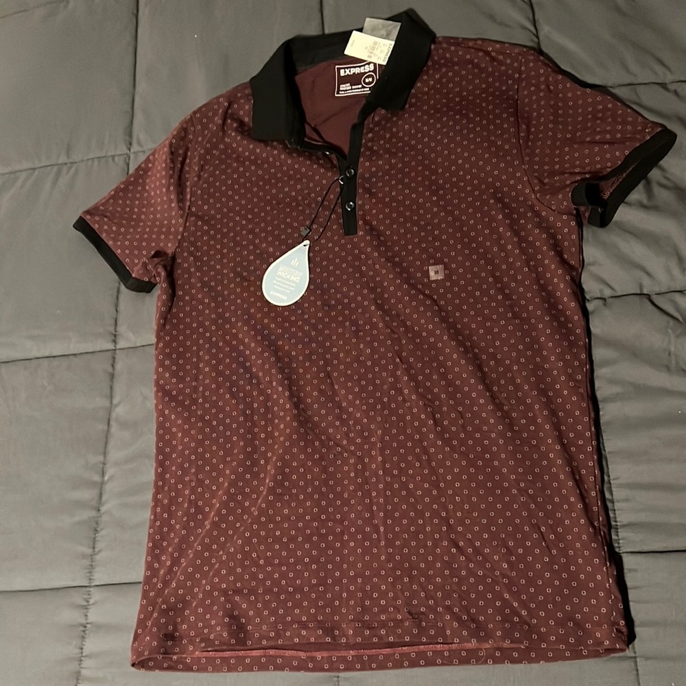 Express maroon patterned polo shirt size M/Medium NEW WITH TAGS moisture wicking